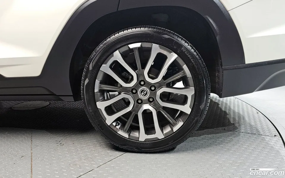 KG Mobility Torres 1.5 2WD 2023 — миниатюра 2