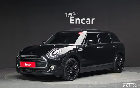MINI Cooper Clubman 2023 купить в Москве