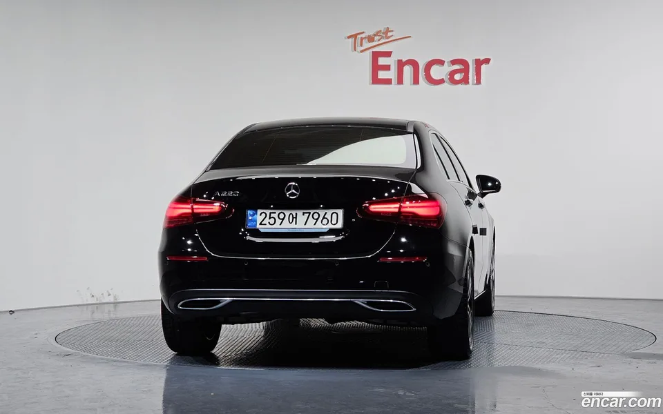 Mercedes-Benz A-Class A220 2024 — миниатюра 4