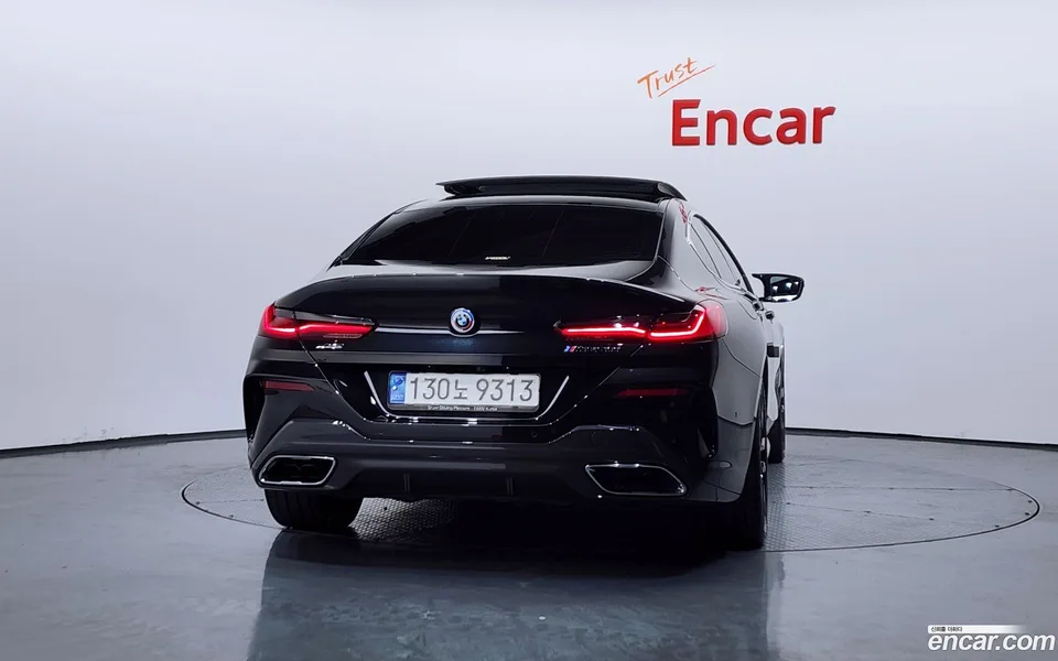 BMW 8 Series M850i xDrive 2022 — миниатюра 4