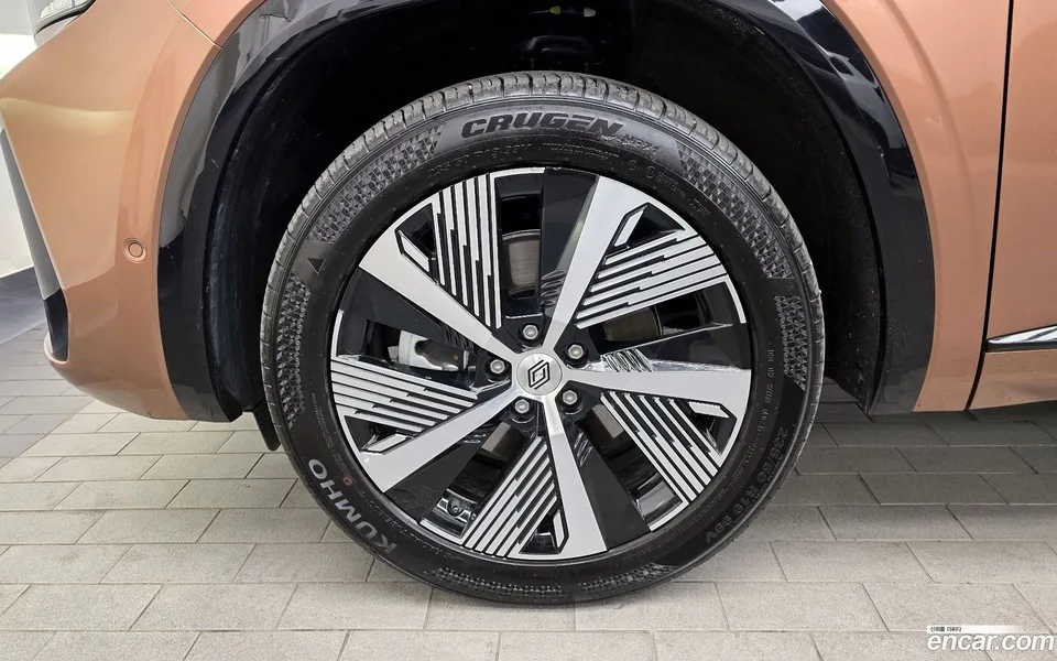 Renault Samsung Grand Koleos 1.5 E-TECH 2WD 2024 — миниатюра 2