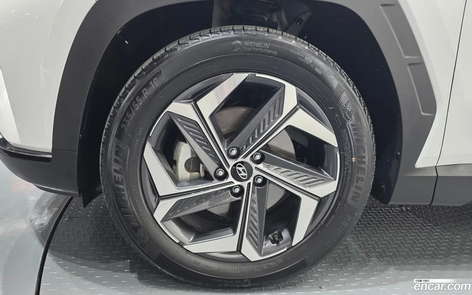 Hyundai Tucson 1.6 4WD 2023 — миниатюра 5