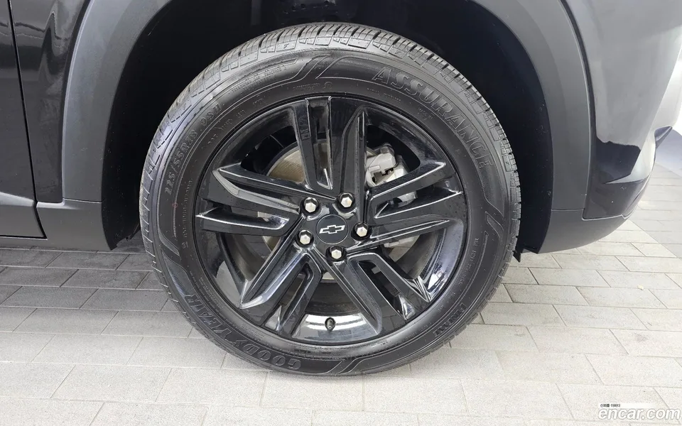 Chevrolet Trax Crossover 1.2 ACTIV 2025 — миниатюра 2