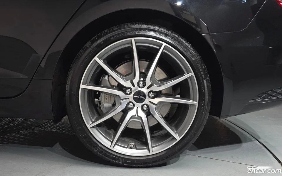 Genesis G70 2.5T 4WD 2024 — миниатюра 5