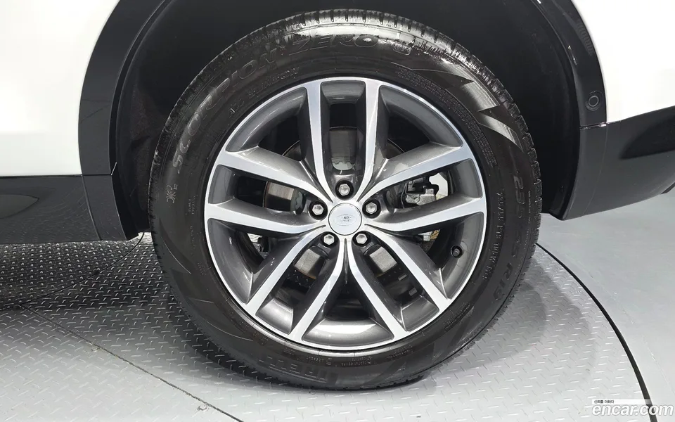 Land Rover Discovery Sport P250 SE 2025 — миниатюра 5