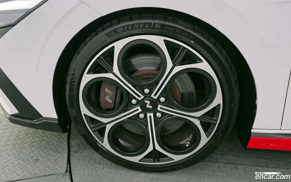 Hyundai Avante CN7 2.0 N 2024 — миниатюра 2