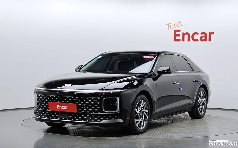 Hyundai Grandeur Hybrid 2023 — фото 1, купить с доставкой в Москву