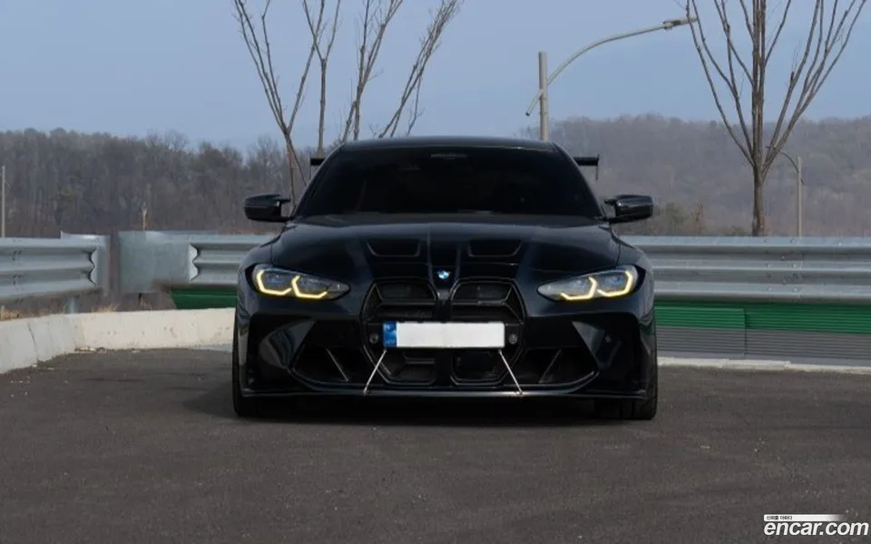 BMW M4 M4 M xDrive 2023 — фото 1, купить с доставкой в Москву