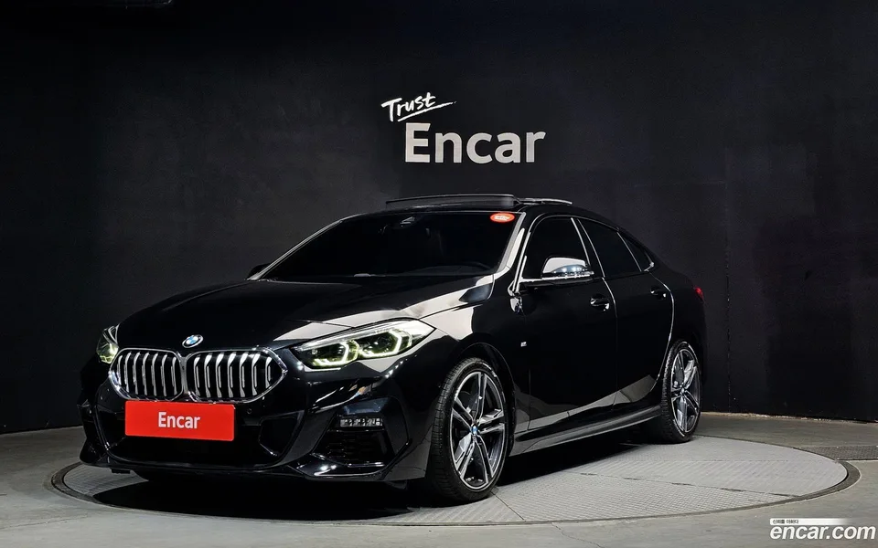 BMW 2 Series Gran Coupe 220i M 2022 — фото 1, купить с доставкой в Москву
