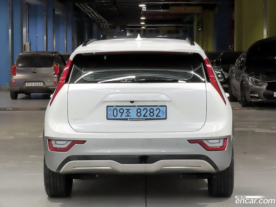 Kia Niro EV 2023 — миниатюра 4