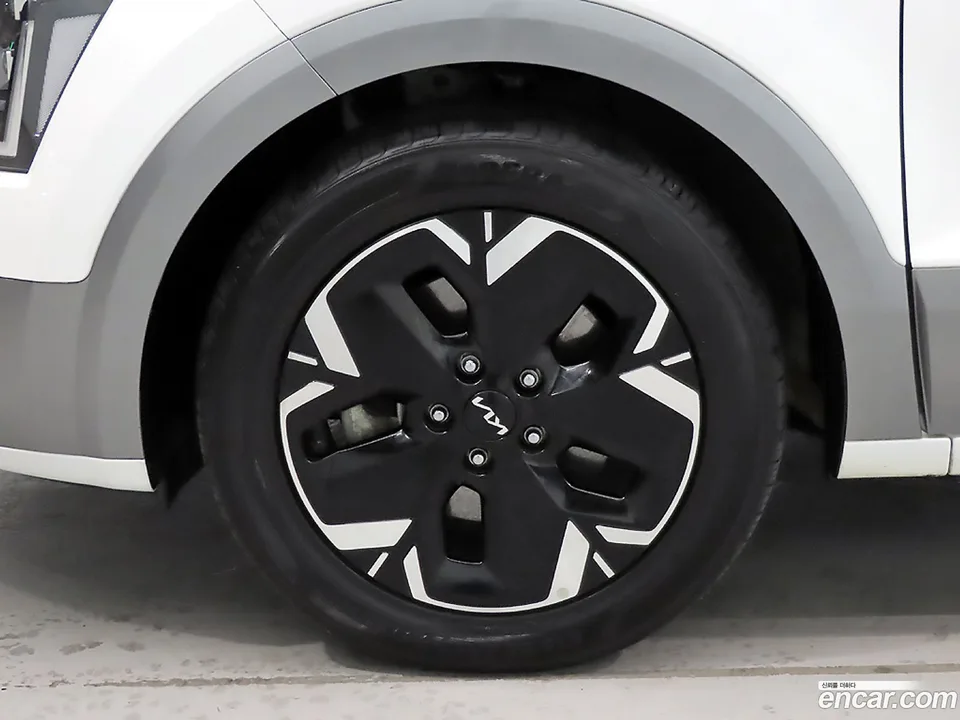 Kia Niro EV 2023 — миниатюра 5