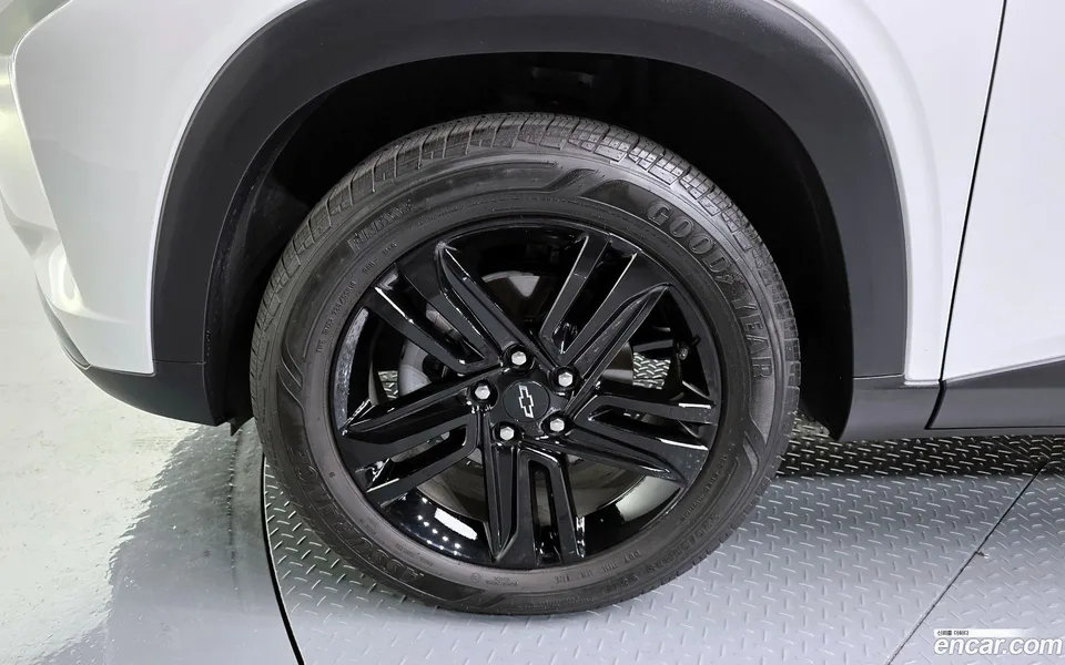 Chevrolet Trax Crossover 1.2 ACTIV 2025 — миниатюра 2