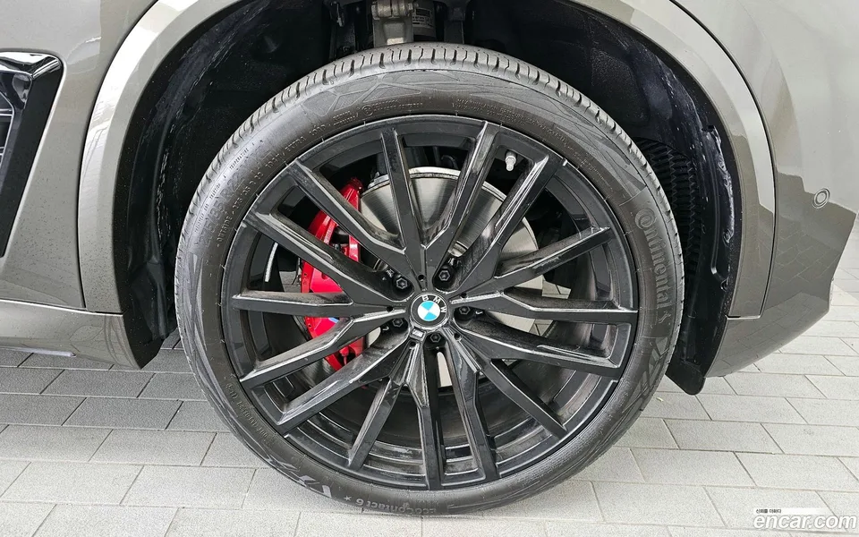 BMW X5 xDrive 40d M 2025 — миниатюра 2