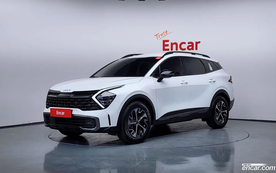 Kia Sportage Hybrid 2WD 2024 — фото 1, купить с доставкой в Москву