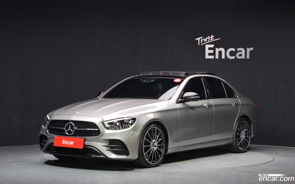 Mercedes-Benz E-Class 2023