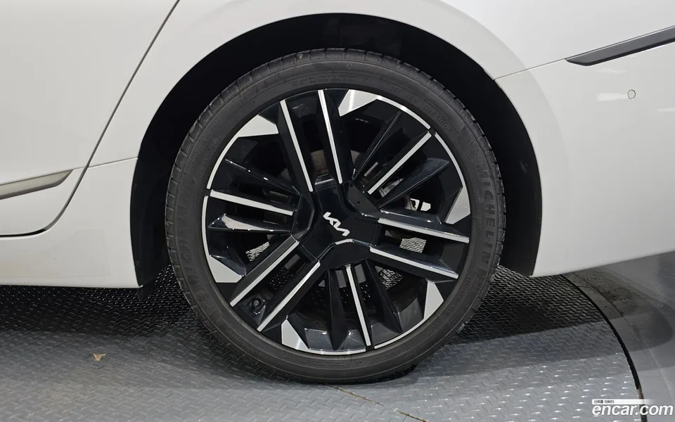 Kia K8 2.5 2WD 2025 — миниатюра 2