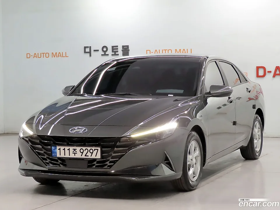 Hyundai Avante 1.6 2022 — photo 1, buy with delivery to Moscow