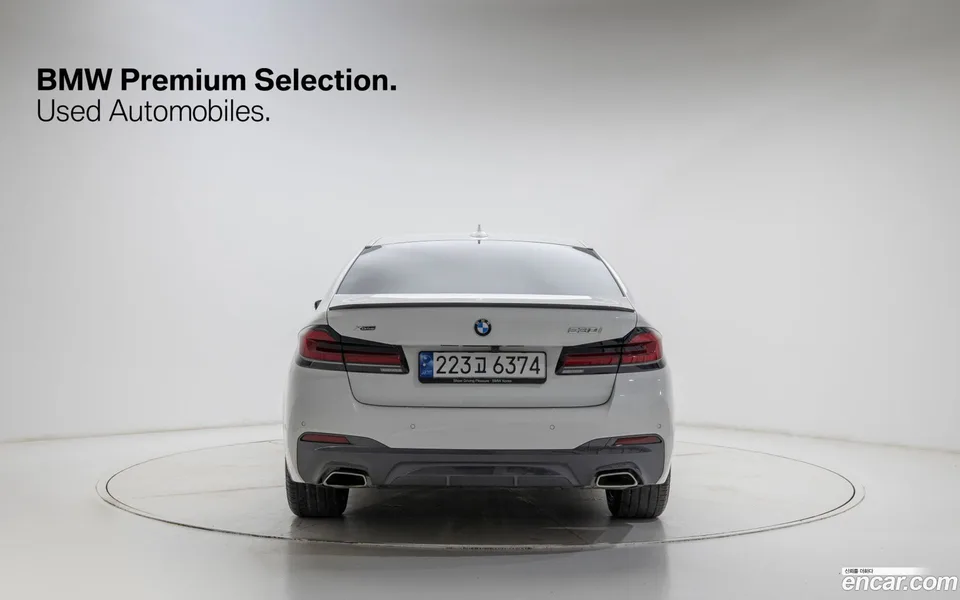 BMW 5 Series 520i M 2023 — миниатюра 4