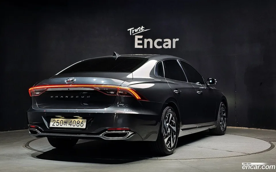 Hyundai Grandeur IG Hybrid 2022 — миниатюра 2