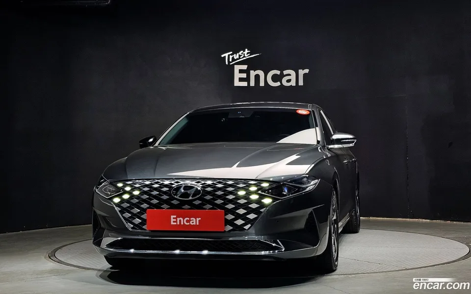 Hyundai Grandeur IG Hybrid 2022 — миниатюра 3