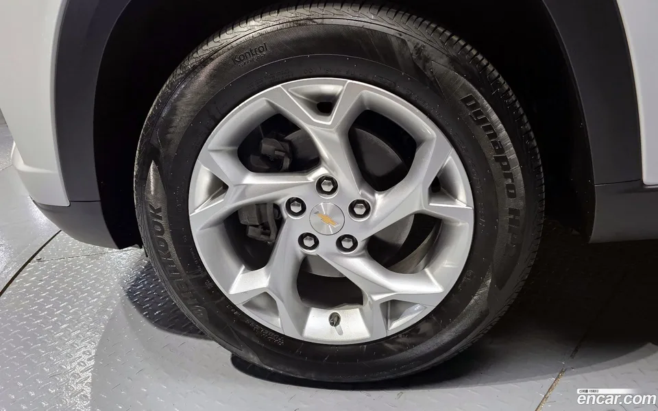 Chevrolet Trax Crossover 1.2 LT 2024 — миниатюра 5