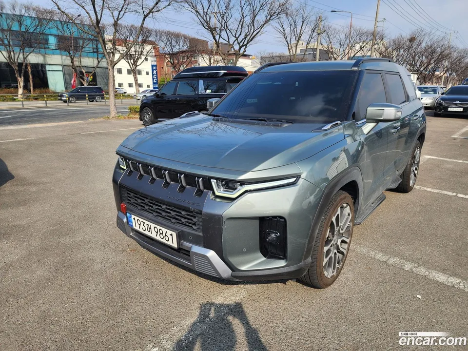 KG Mobility Torres 1.5 2WD 2022 — фото 1, купить с доставкой в Москву