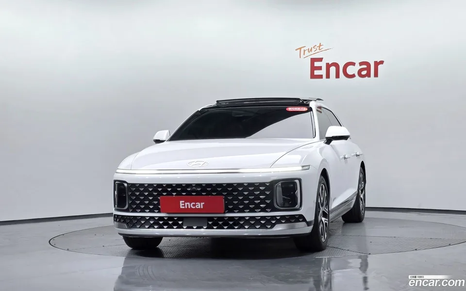 Hyundai Grandeur Hybrid 2023 — миниатюра 3