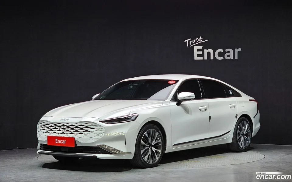 Kia K8 2.5 2WD 2022 — фото 1, купить с доставкой в Москву