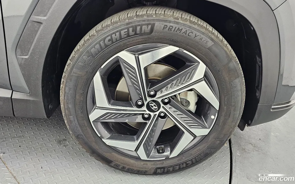 Hyundai Tucson 1.6 4WD 2022 — миниатюра 2