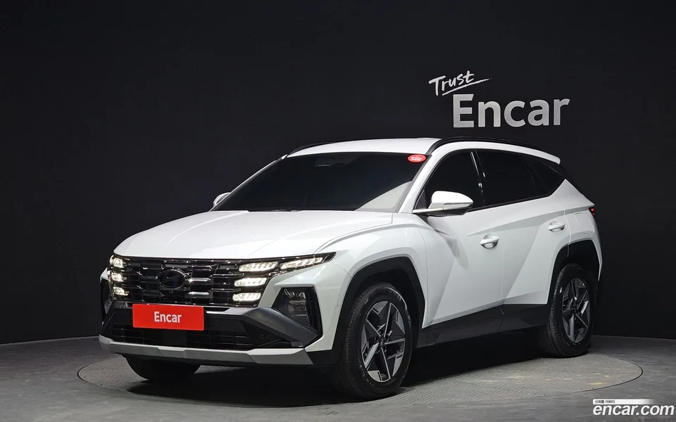 Hyundai Tucson NX4 1.6 2WD 2025 — фото 1, купить с доставкой в Москву