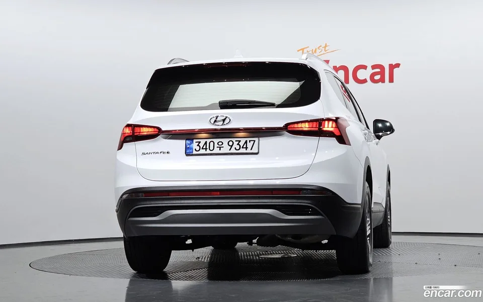 Hyundai SantaFe 2.5T 2WD 2023 — миниатюра 4