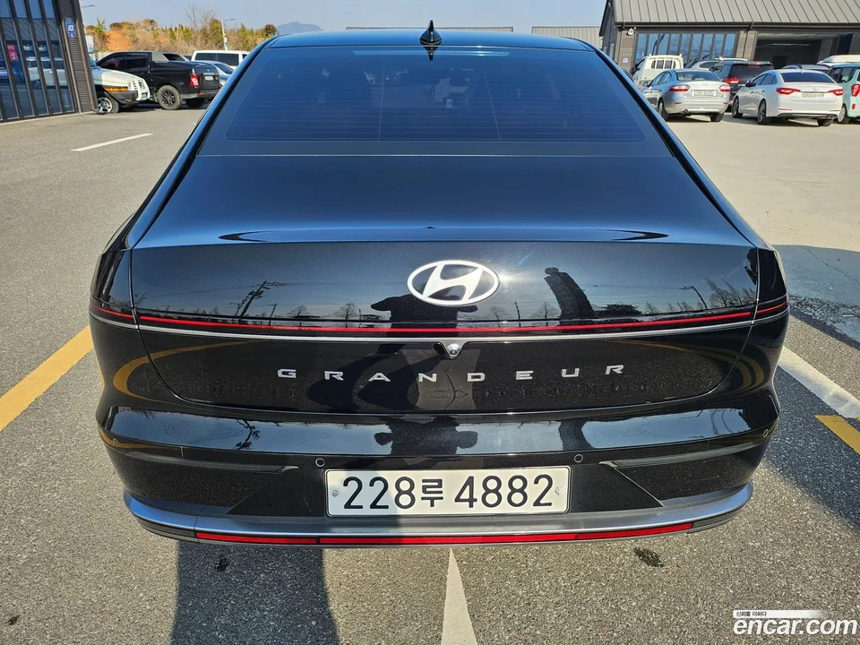 Hyundai Grandeur 3.5 LPG 2WD 2023 — миниатюра 2