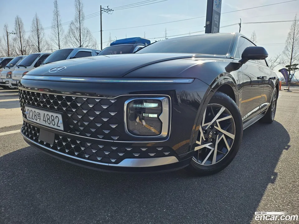 Hyundai Grandeur 3.5 LPG 2WD 2023 — фото 1, купить с доставкой в Москву