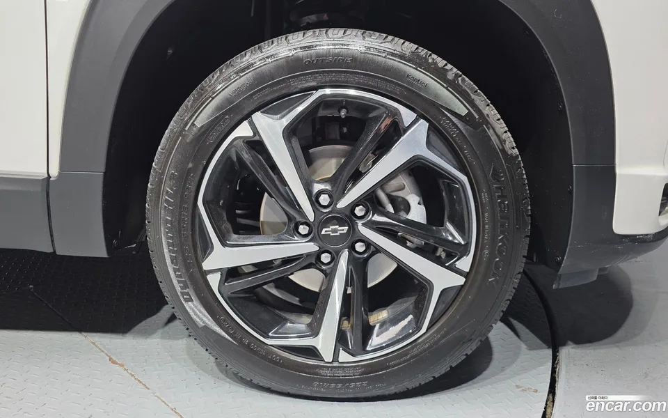 Chevrolet Trailblazer 1.3 4WD 2023 — миниатюра 5