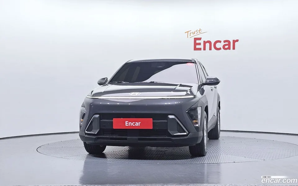 Hyundai Kona 1.6 2WD 2023 — миниатюра 3