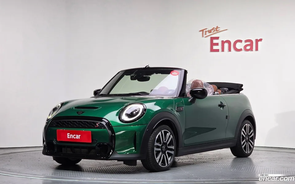 MINI Cooper S Convertible 2024