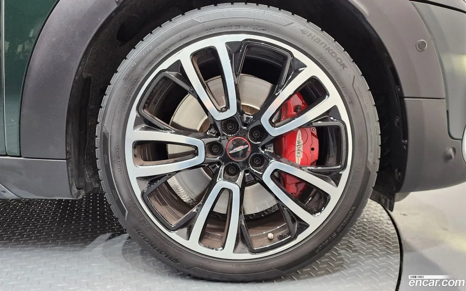 MINI Cooper S Countryman JCW 2022 — миниатюра 5