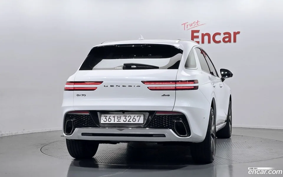 Genesis GV70 2.5T 2WD 2022 — миниатюра 4