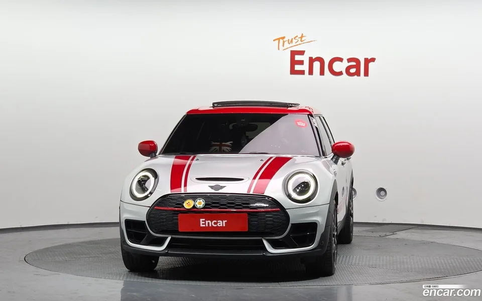 MINI Cooper S Clubman JCW 2023 — миниатюра 3