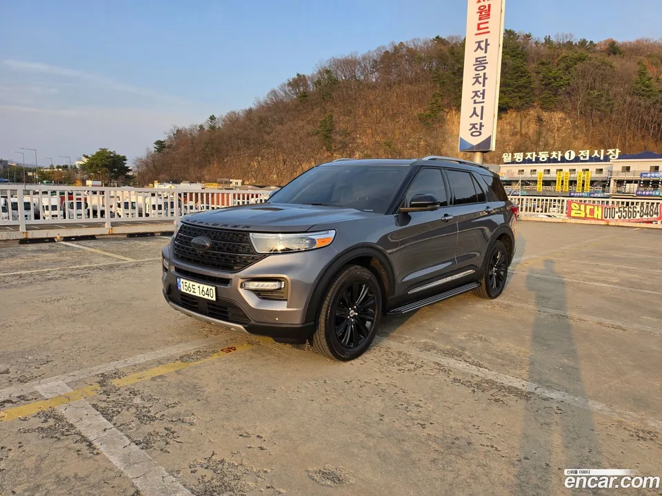 Ford Explorer 2022