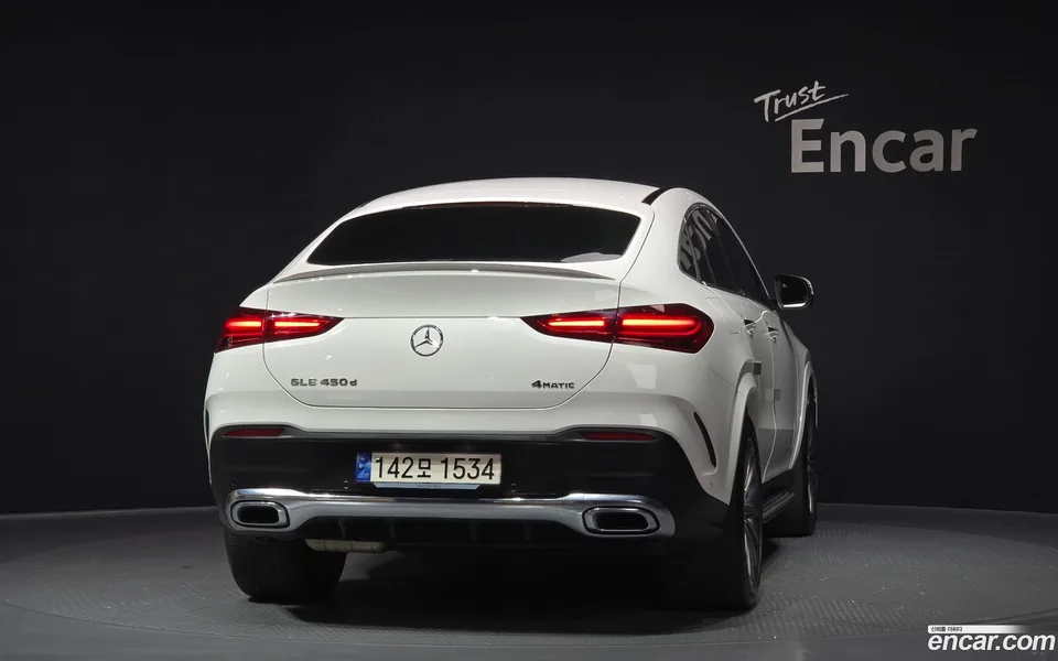 Mercedes-Benz GLE-Class GLE450d 4MATIC 2023 — миниатюра 4