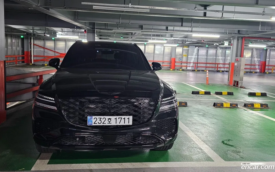 Genesis GV80 3.5T AWD 2025 — фото 1, купить с доставкой в Москву