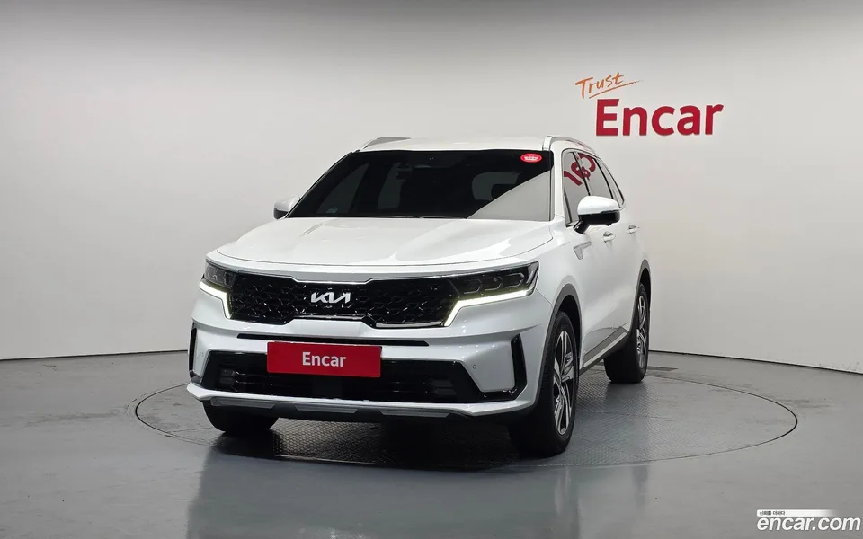 Kia Sorento HEV 1.6 2WD 2023 — миниатюра 3