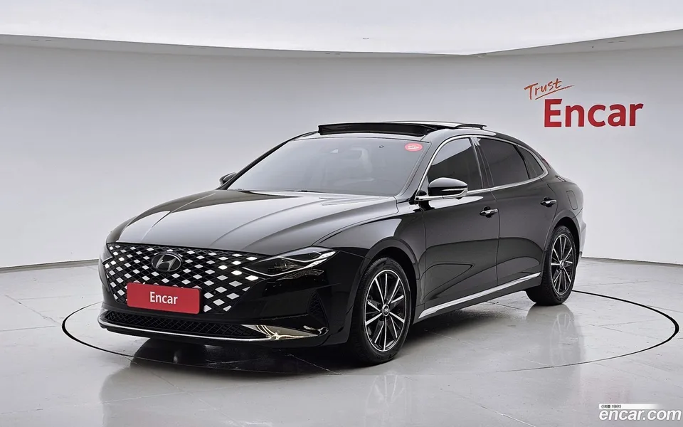 Hyundai Grandeur IG 2.5 2022 — фото 1, купить с доставкой в Москву