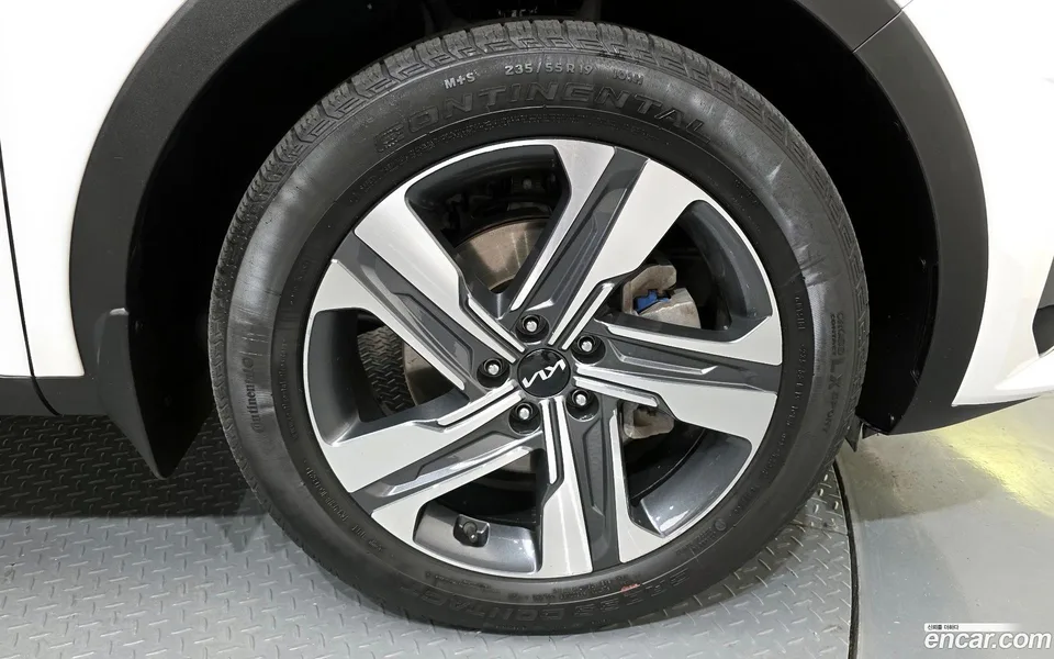 Kia Sorento HEV 1.6 2WD 2022 — миниатюра 5
