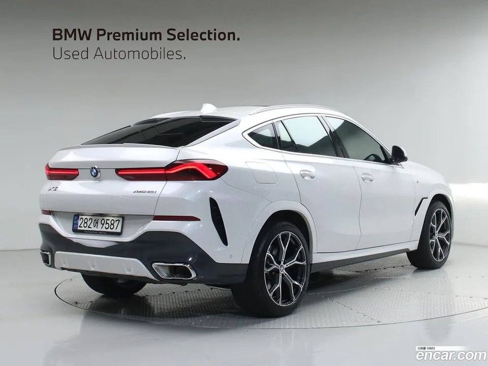 BMW X6 xDrive40i M 2023 — миниатюра 2