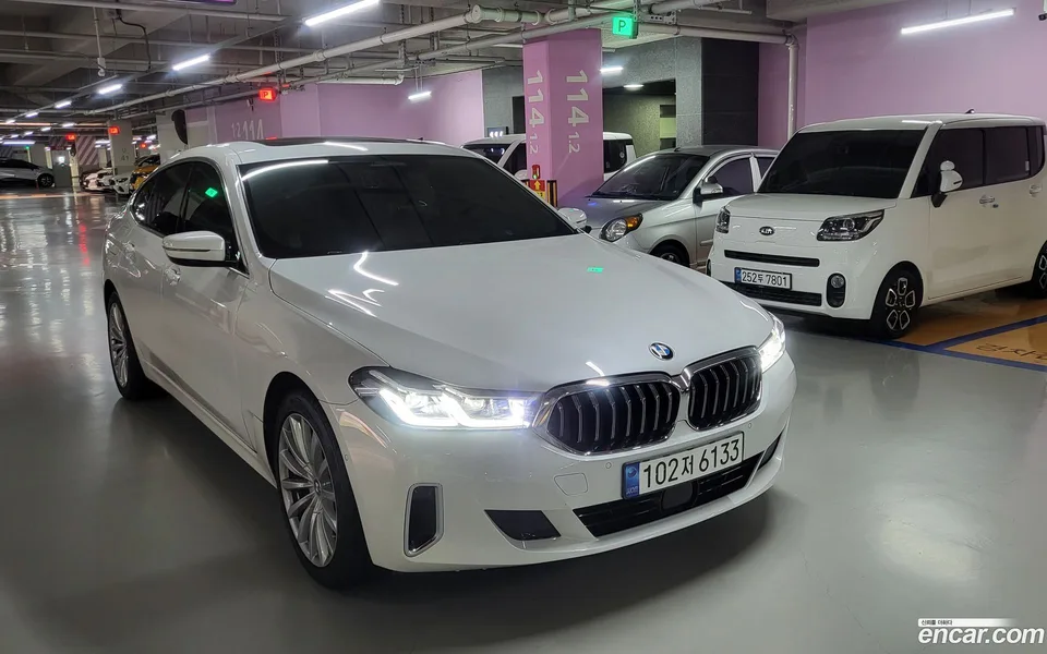 BMW 6 Series GT 620d 2022 — фото 1, купить с доставкой в Москву