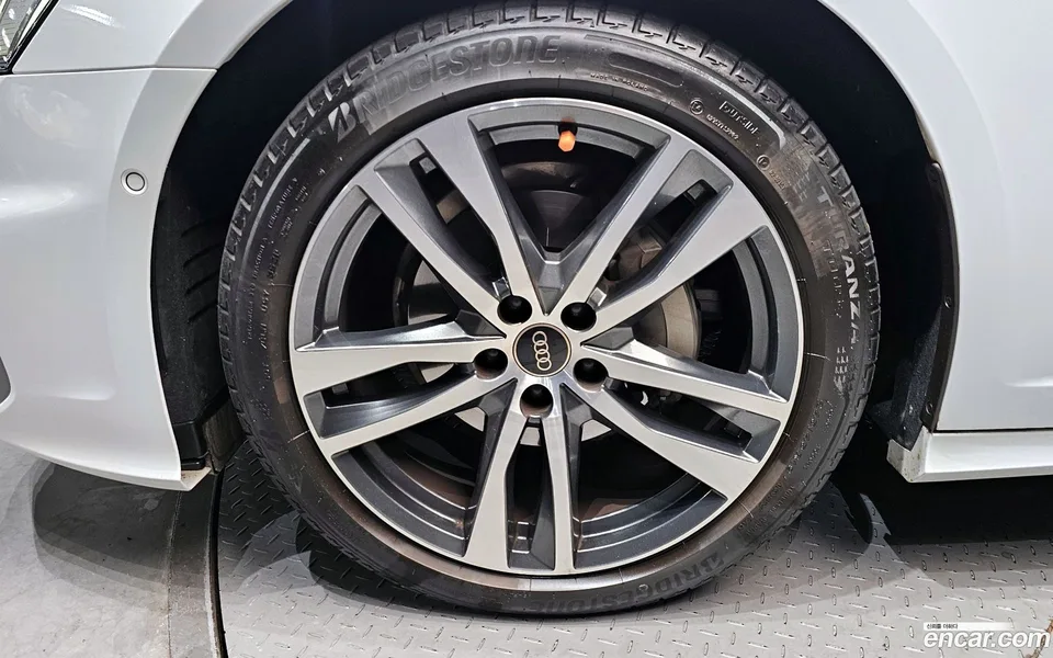 Audi A6 40 TDI 2022 — миниатюра 2