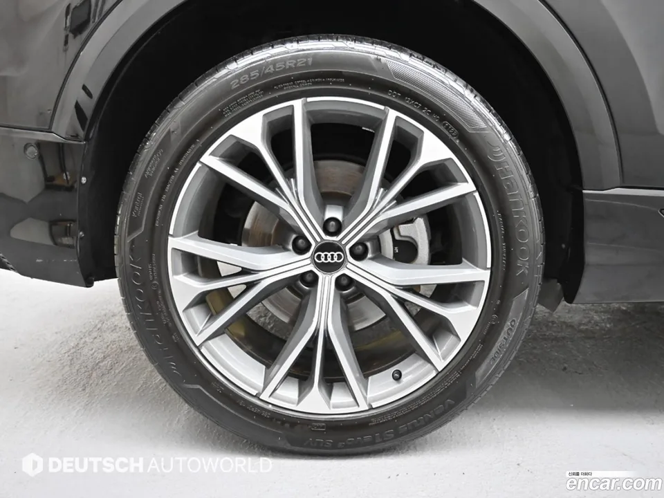 Audi Q8 (4M) 55 TFSI 2022 — миниатюра 2