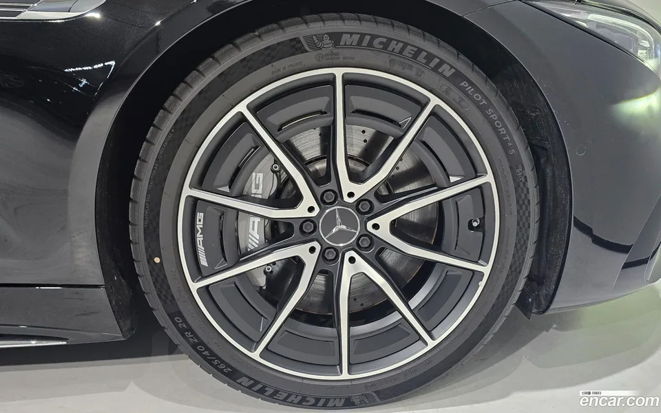 Mercedes-Benz SL-Class AMG SL43 2025 — миниатюра 5